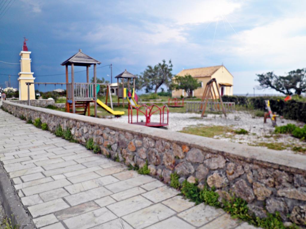 Villa Dream Garden Agios Georgios  Exterior photo