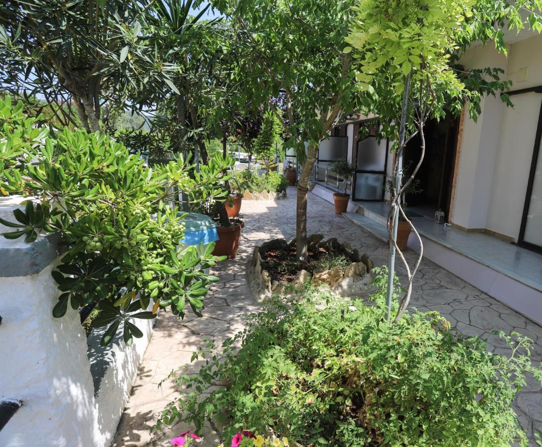 Villa Dream Garden Agios Georgios  Exterior photo